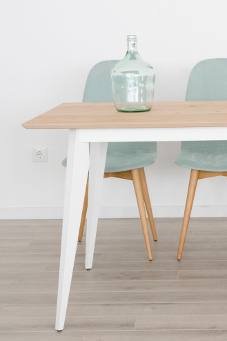 MESA DE COMEDOR BERGEN