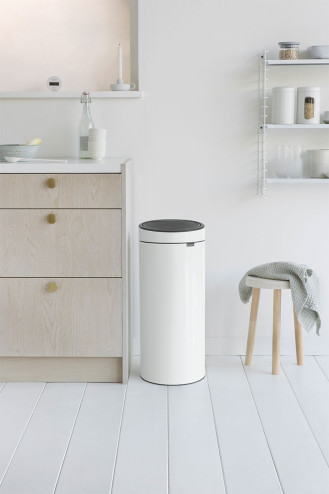 CUBO TOUCH BIN NEW