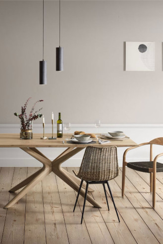 MESA DE COMEDOR AMANDA