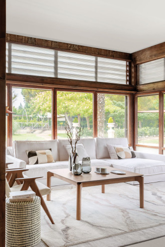 MESA CENTRO ÁNGELA NOGAL...