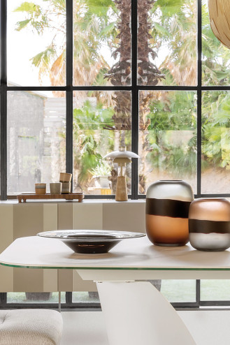 LÁMPARA DE MESA COLE