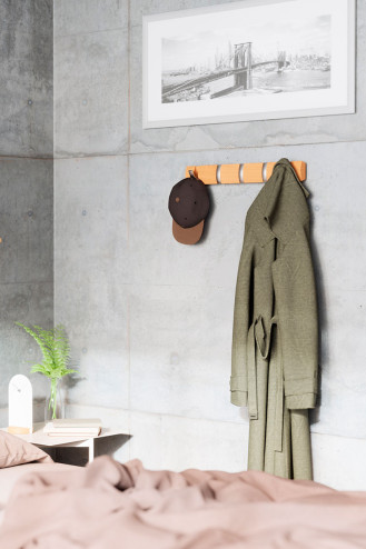 PERCHERO DE PARED FLIP