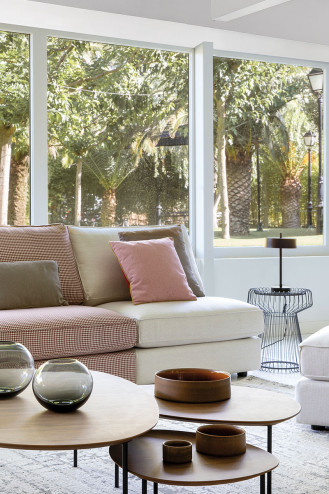 MESA AUXILIAR LISBOA