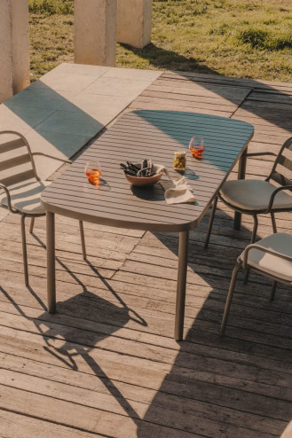 MESA DE EXTERIOR ENZO