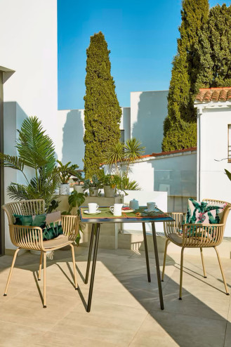 SILLA DE EXTERIOR MILA