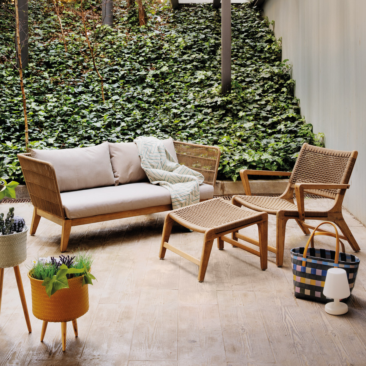 Muebles de jardín para estancias exteriores de tu hogar