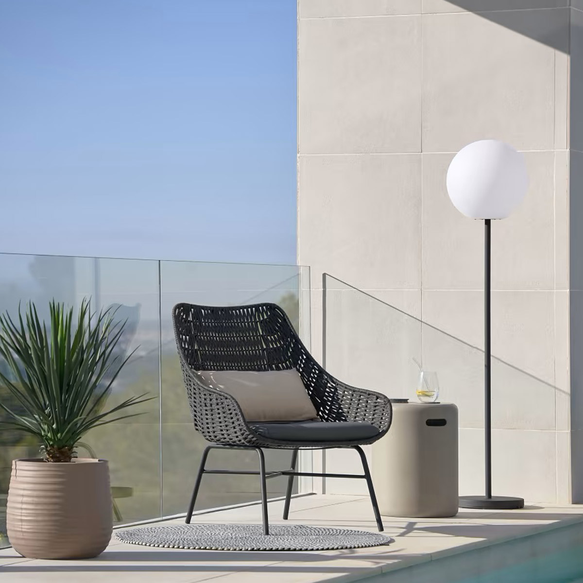 Iluminación exterior para jardines, terrazas y otras estancias Iluminación exterior para jardines, terrazas y otras estancias