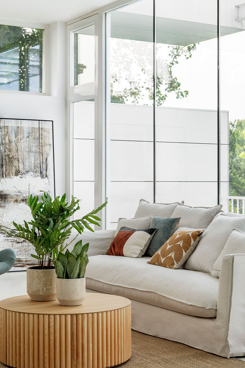 SOFA TOLF
